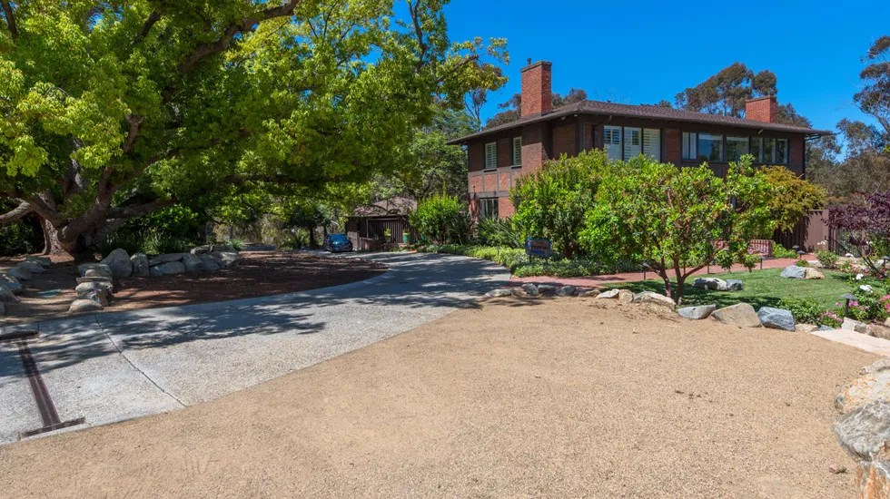 Burnham House Floit Properties, Inc.