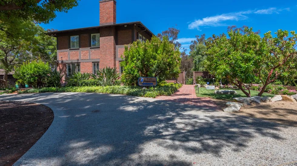 Burnham House Floit Properties, Inc.