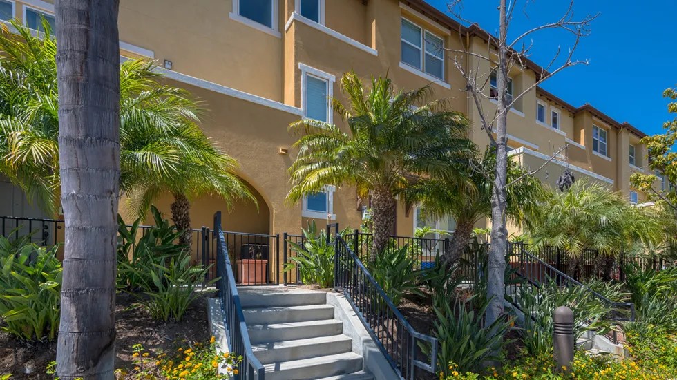 Paradise Walk Floit Properties, Inc.