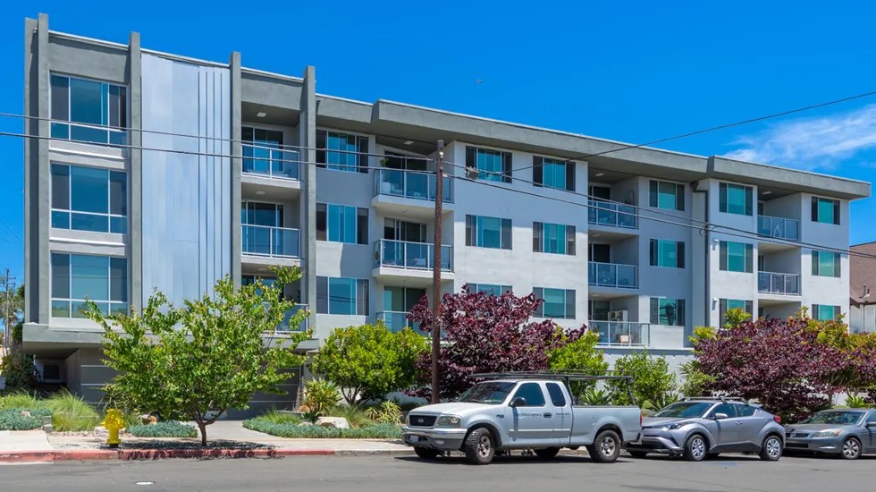 Bay Manor Apartments Floit Properties, Inc.