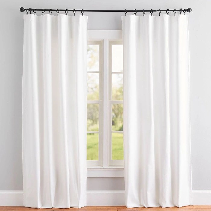Elegant Curtains Dubai Custom Designs & Affordable Prices