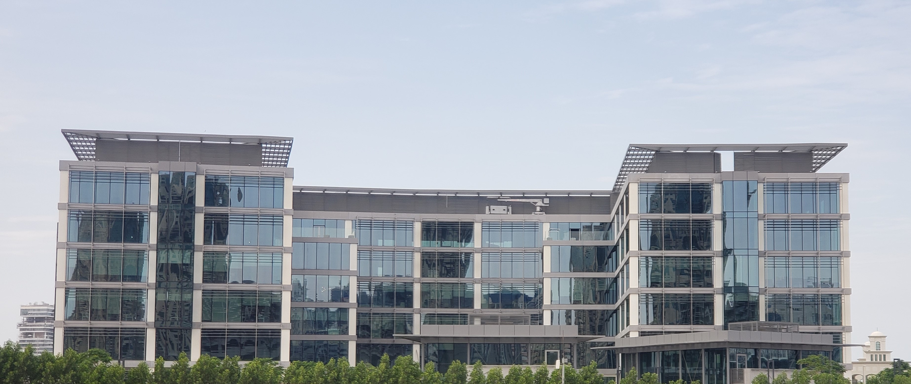 Google Office Dubai City Raised Access Flooring, Partitions