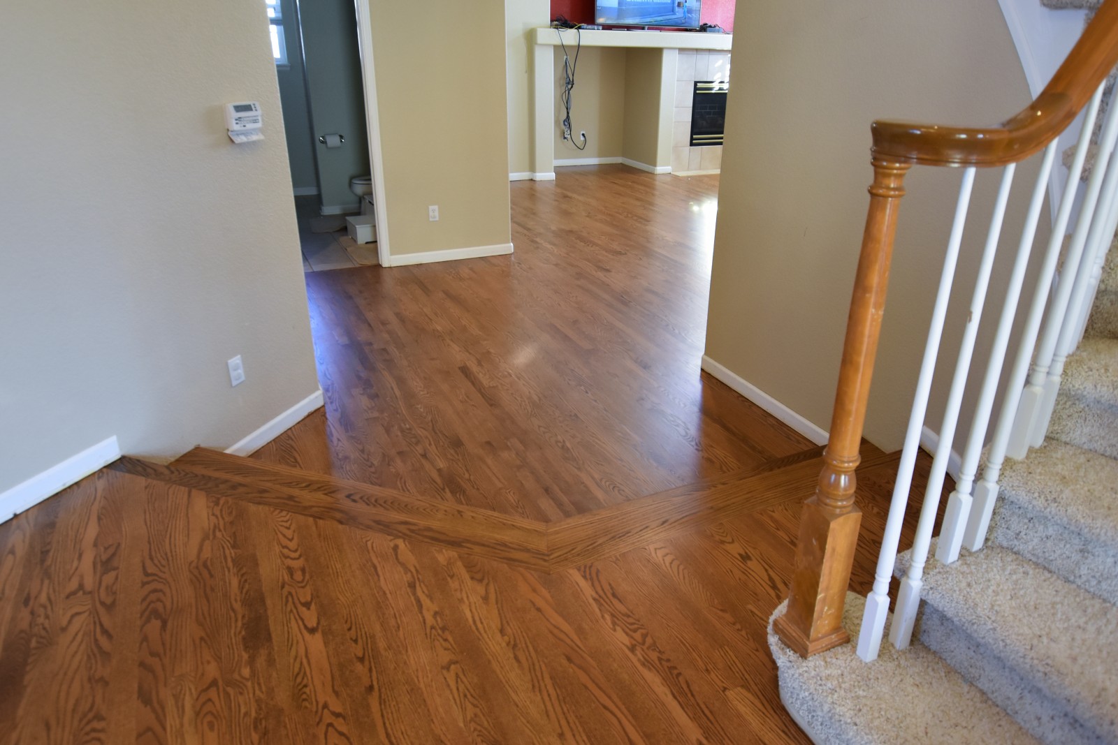 Early American Stain Red Oak Aurora, CO The Flooring Artists