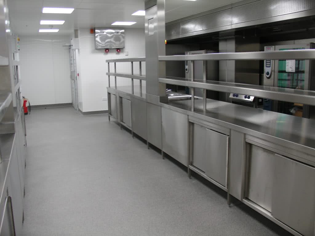 A Quick Guide to Choosing Commercial Kitchen Floors Floortech®
