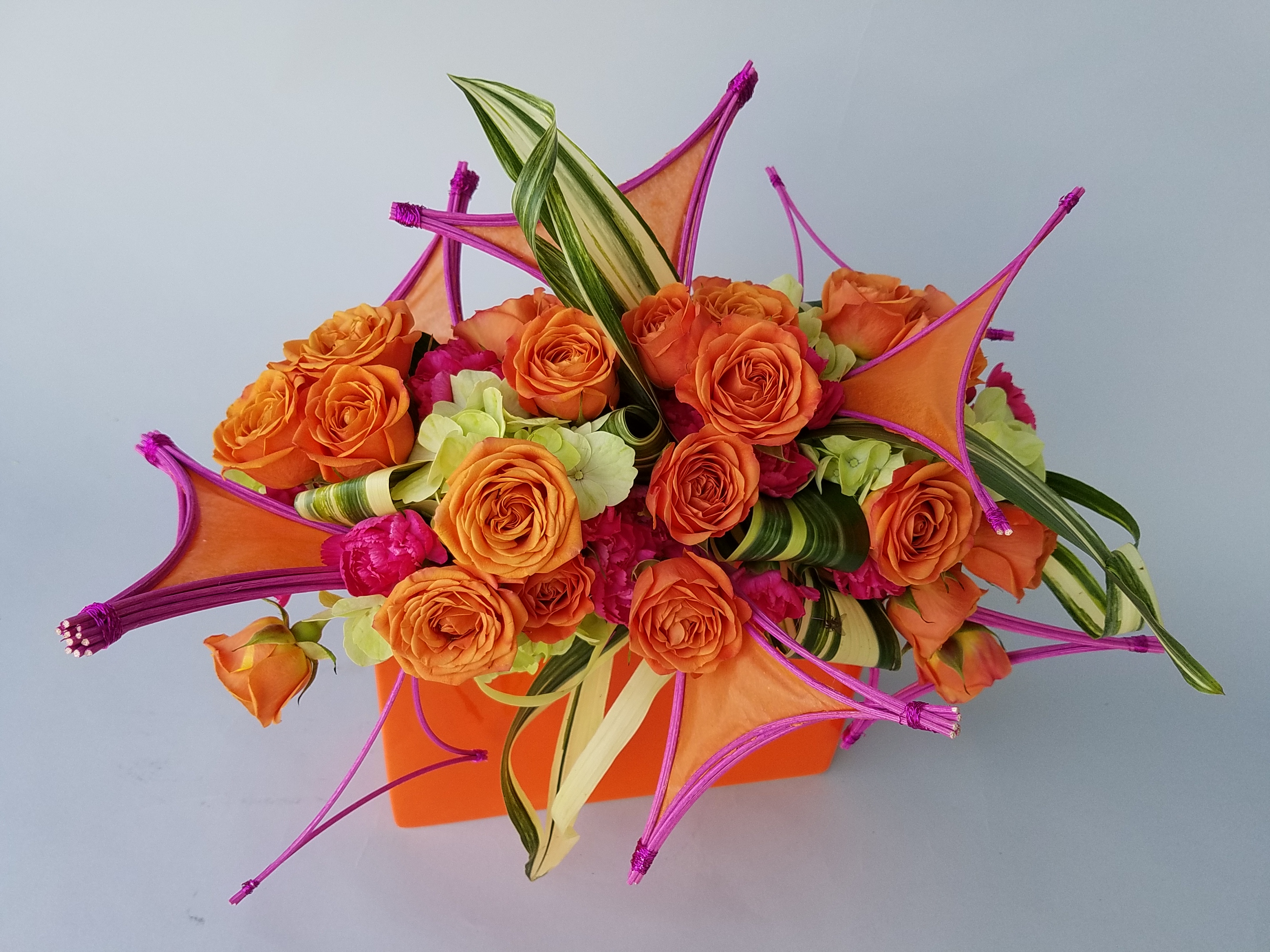 Modern Floral Designs Angular flower design