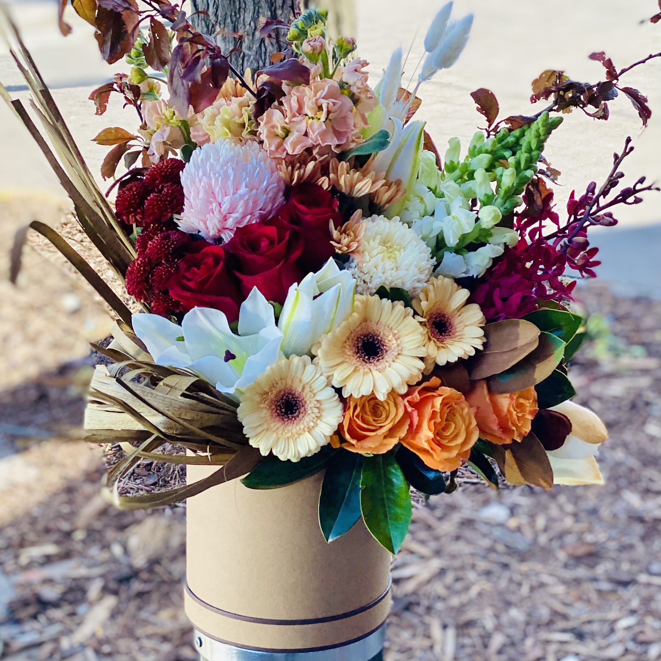 Hat Box Arrangement Floral Affairs Hat Box Flowers Delivered Melbourne