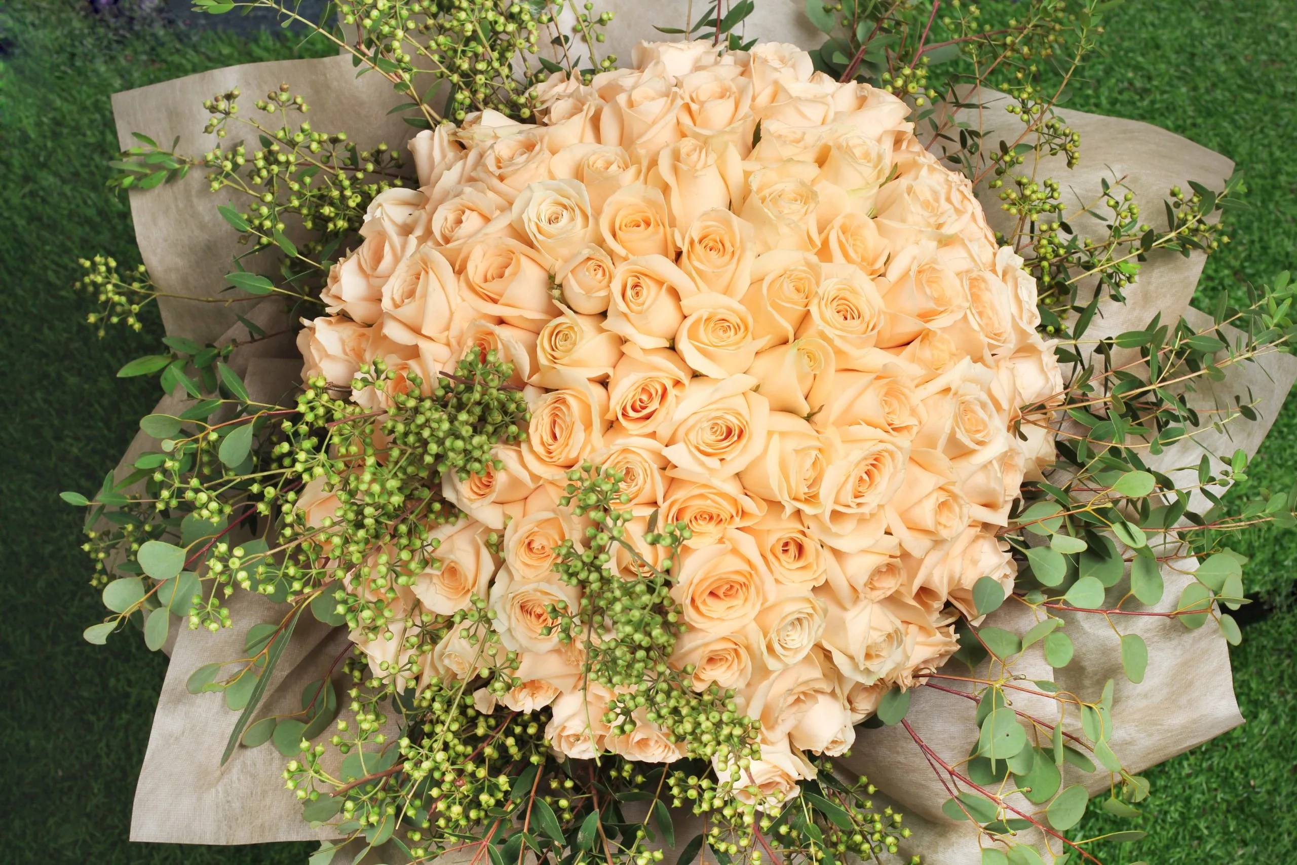 99 Roses (R99) FLORAL GARAGE SG