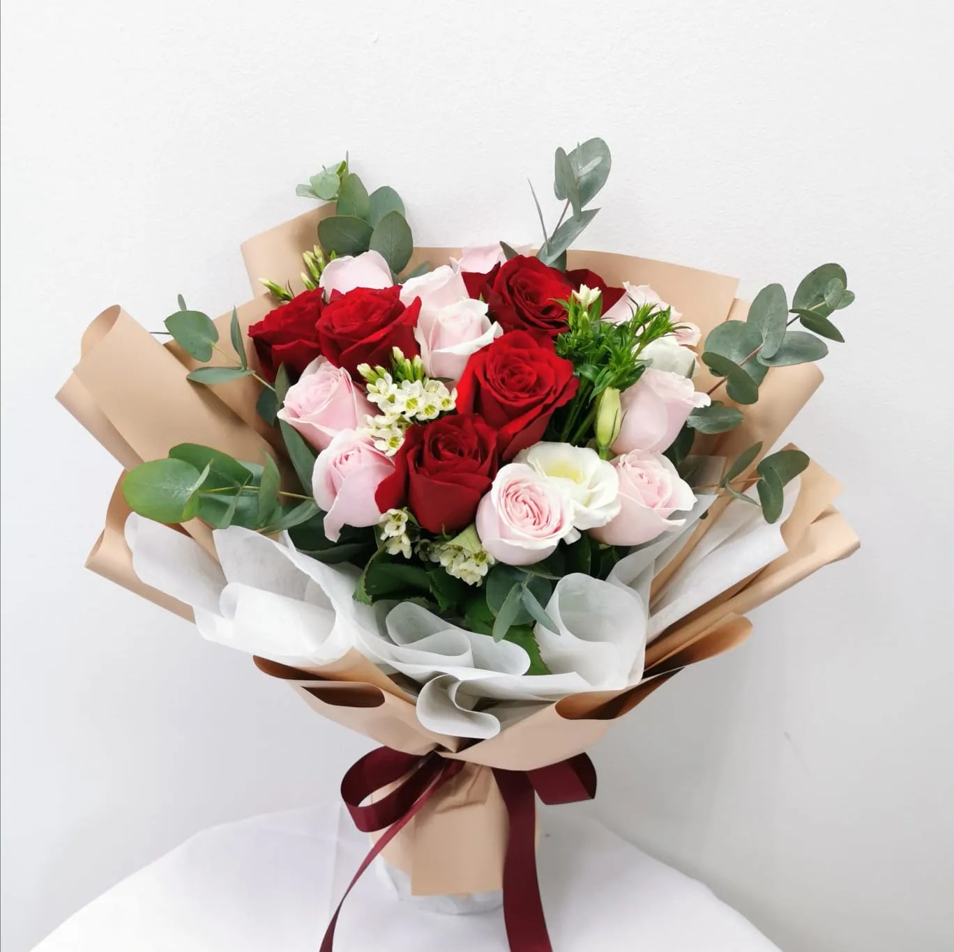 Hand Bouquets Florist Singapore Flower Delivery