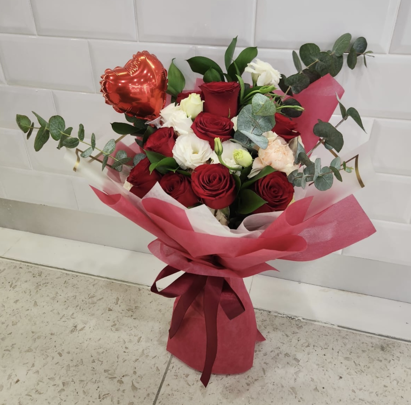 Eternal love beautiful 9 red roses in a bouquet with one mini 4 inch
