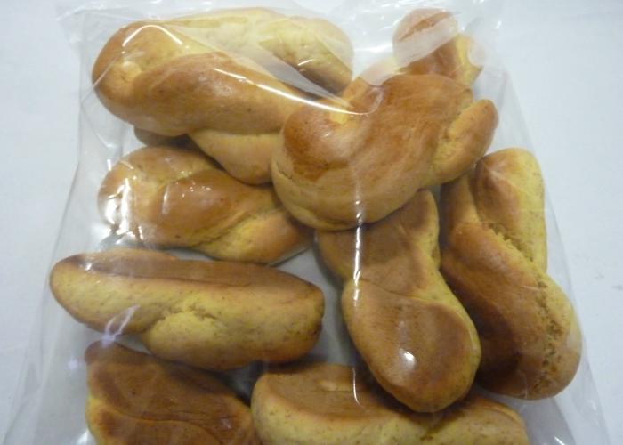 Biscuits & Baby Cakes Floriana Cakes