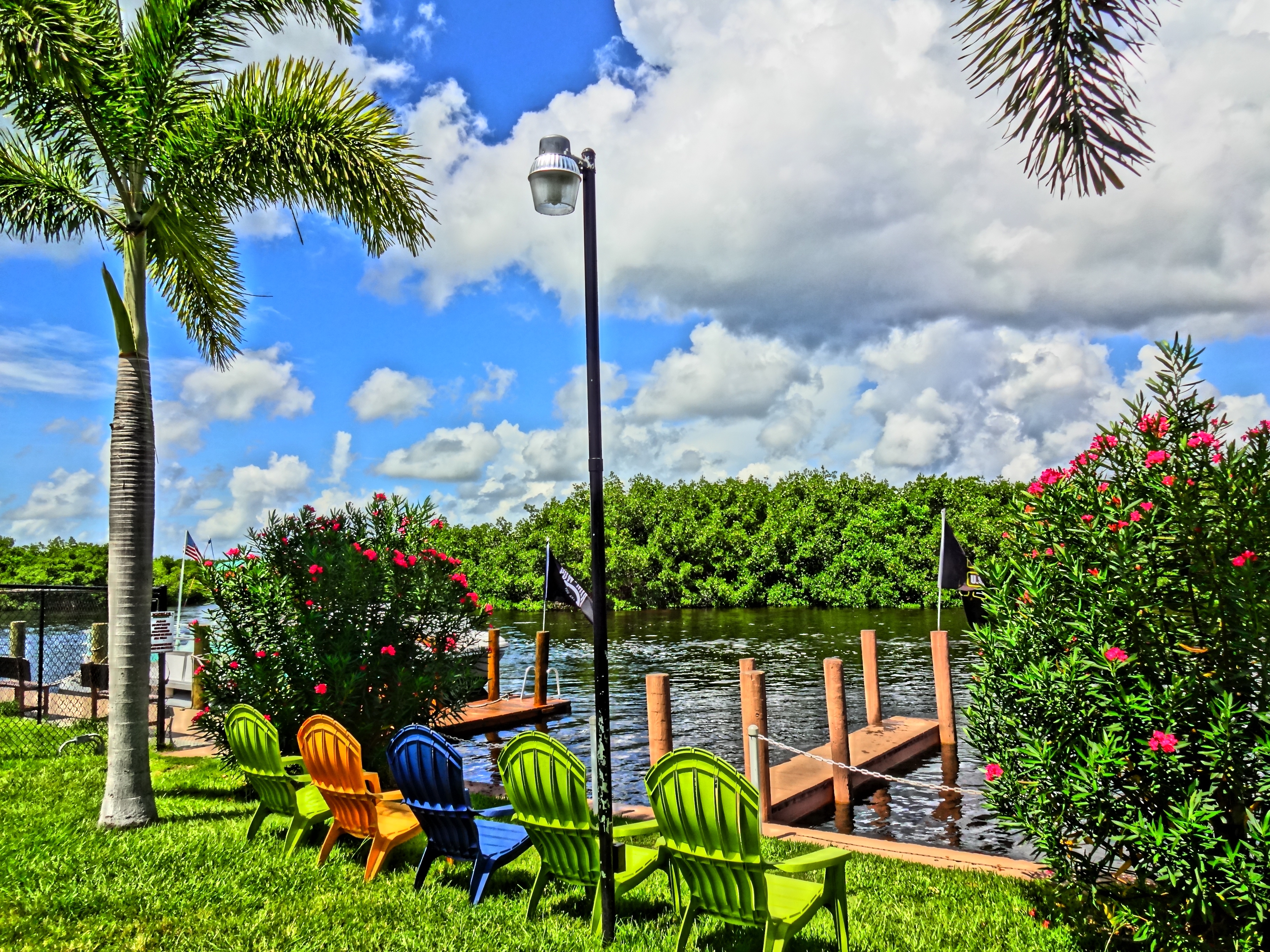 Matlacha Florida - A Tiny Artist Enclave | FunAndFork