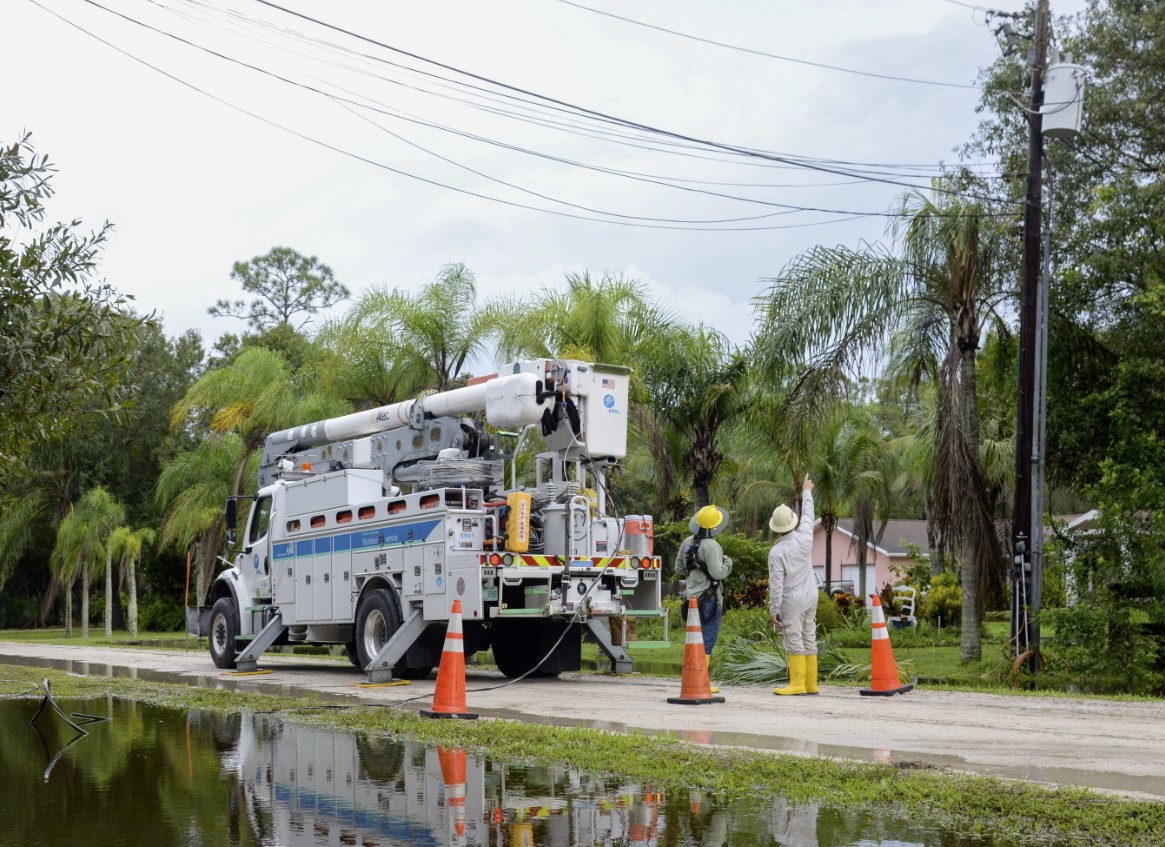 More than half of Collier, Sarasota counties back on the grid as FPL