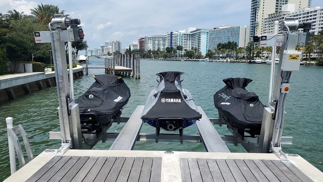 Hurricane Boat Lifts Florida Structural Group