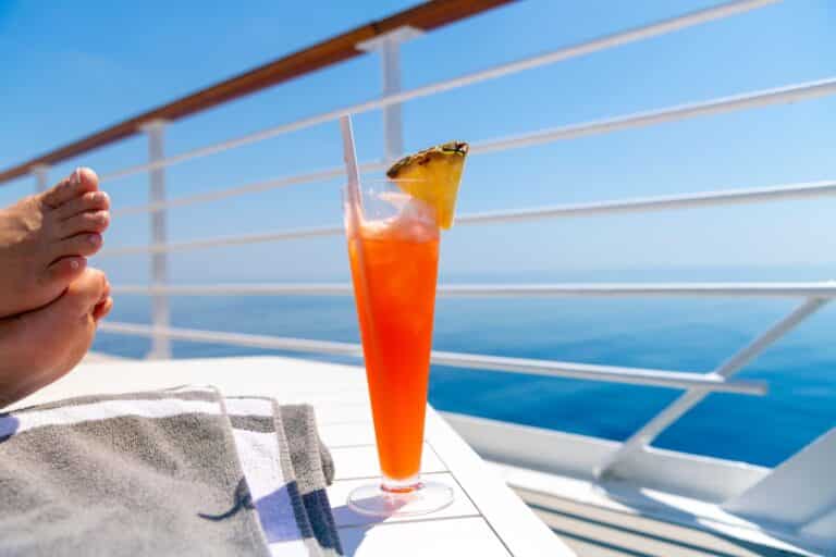 Legal Drinking Age on a Cruise Ship Can Under 21 Drink?