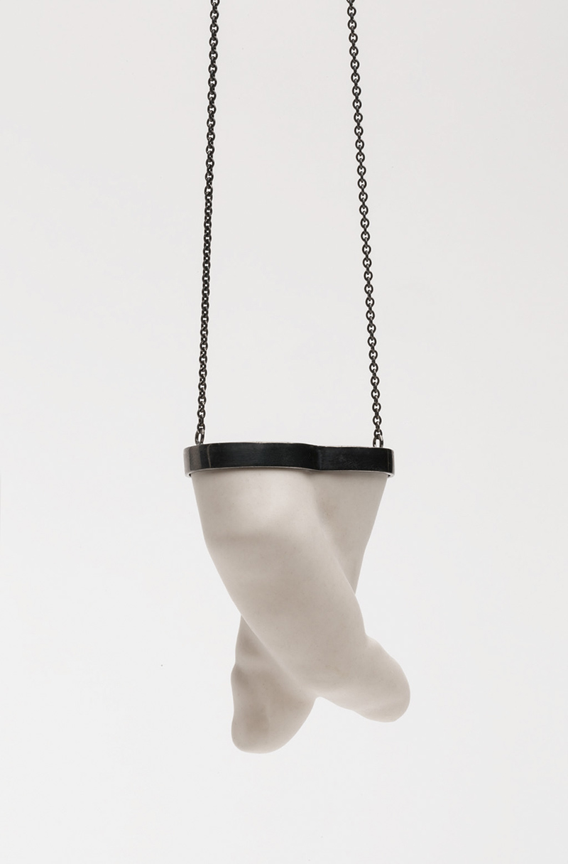 REMAINS Florie Dupont