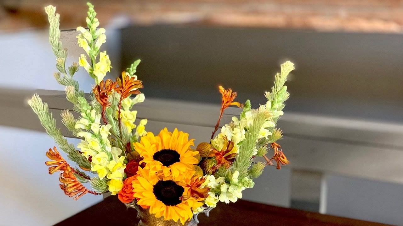 Crescent Design Form Florists' Review