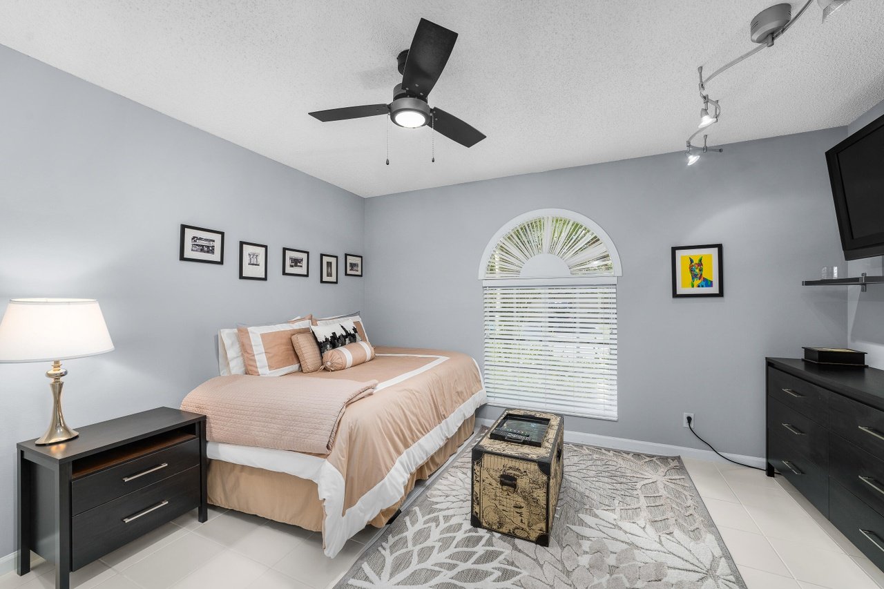 Dom w Coral Springs na Brookside Isle Floryda.eu