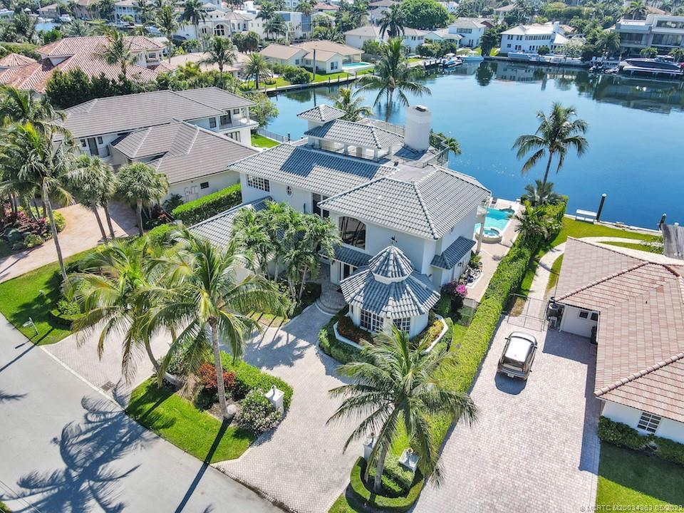 Bel Lido dom nad kanałem z 4 sypialniami Floryda.eu