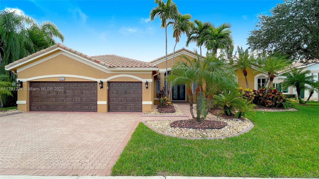 Dom jednorodzinny na Windsor Palms w Miramar Floryda.eu