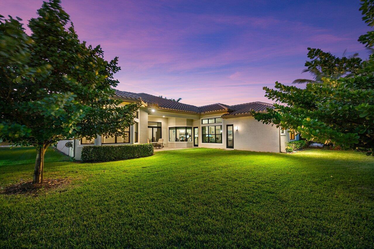 Dom na Seven Bridges w Boca Raton z widokiem na jezioro Floryda.eu