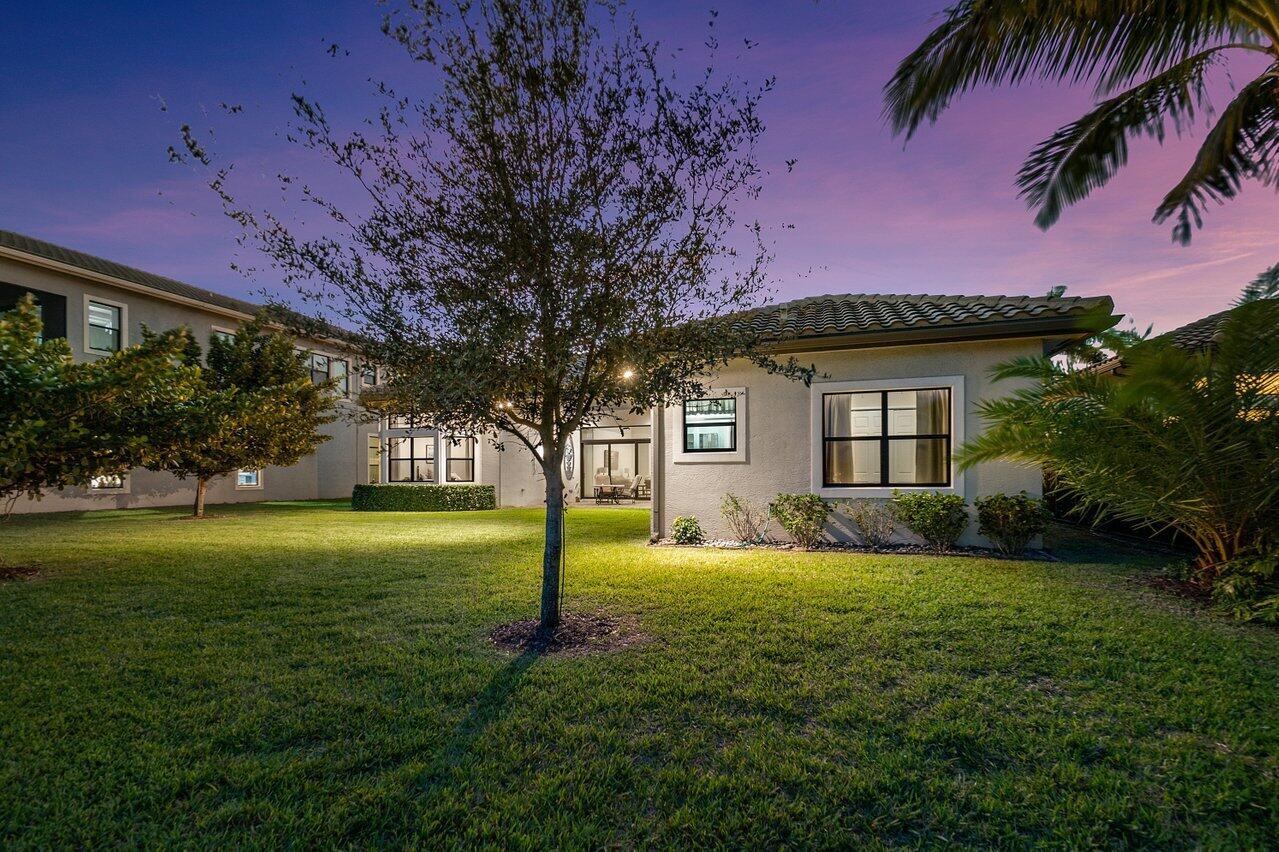 Dom na Seven Bridges w Boca Raton z widokiem na jezioro Floryda.eu