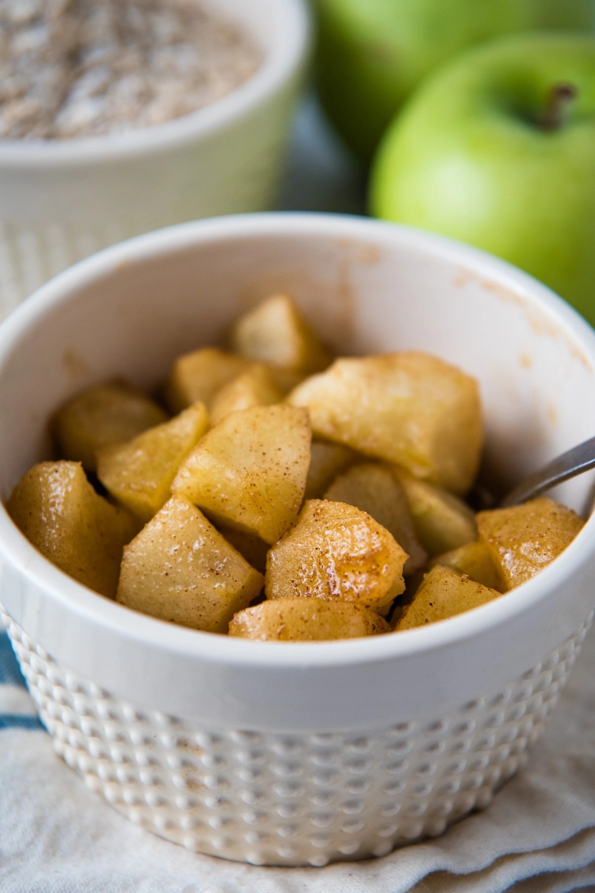 Easy 5Minute Microwave Apples Baked in Cinnamon Flour on My Fingers