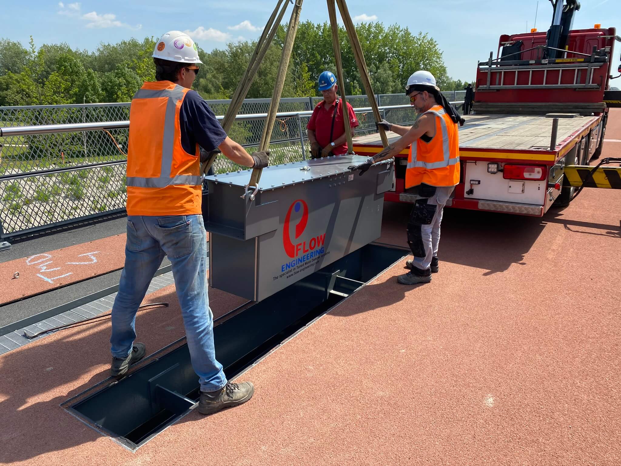 This Tuned Mass Damper prevents bridge vibrations Flow Engineering