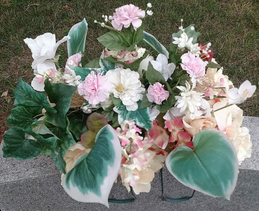 Headstone Flower Arrangement Anchor