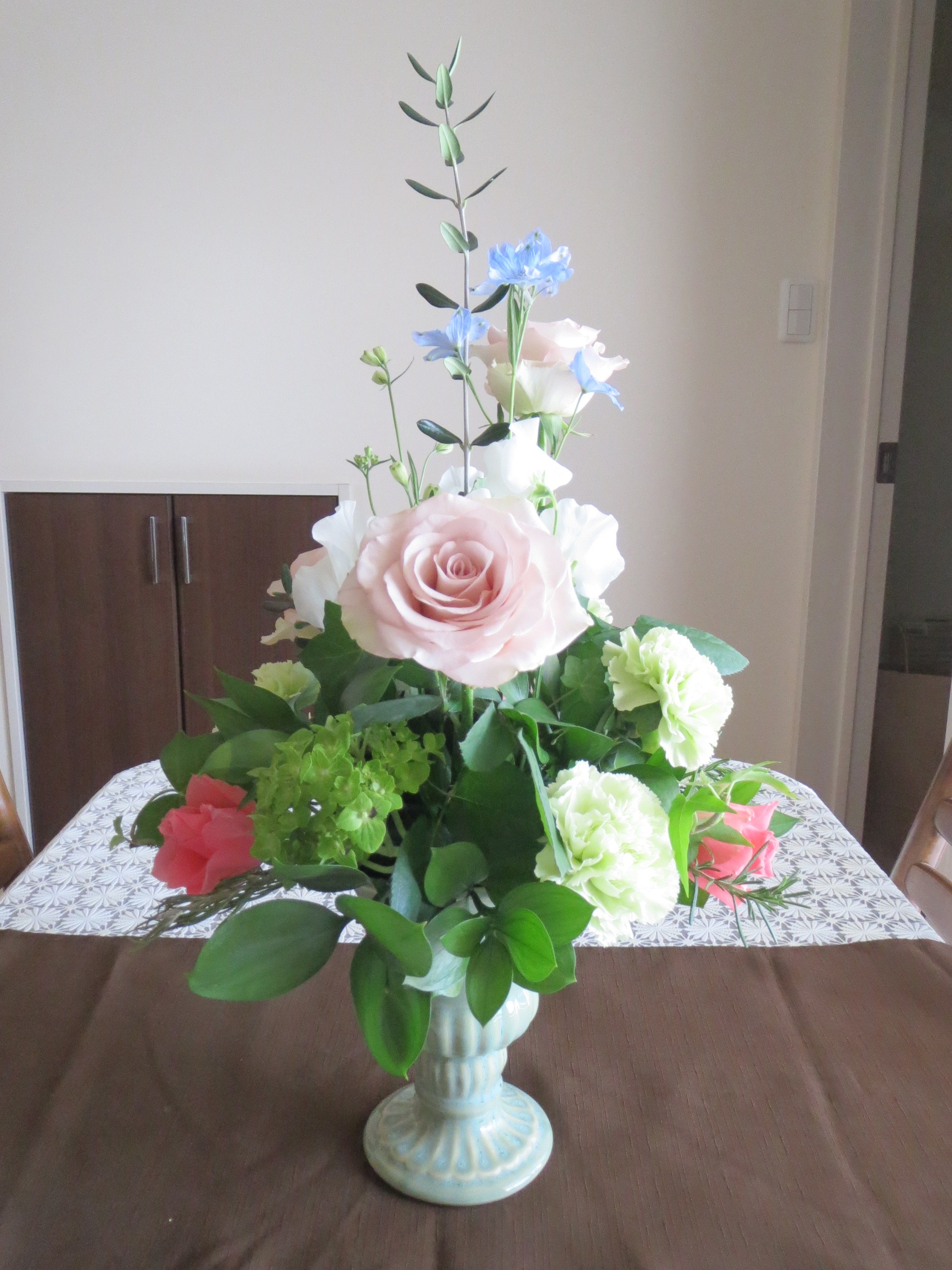 フラワーアレンジメントの基本／コーンシェイプの作り方 Flower Cafe Fresh Green