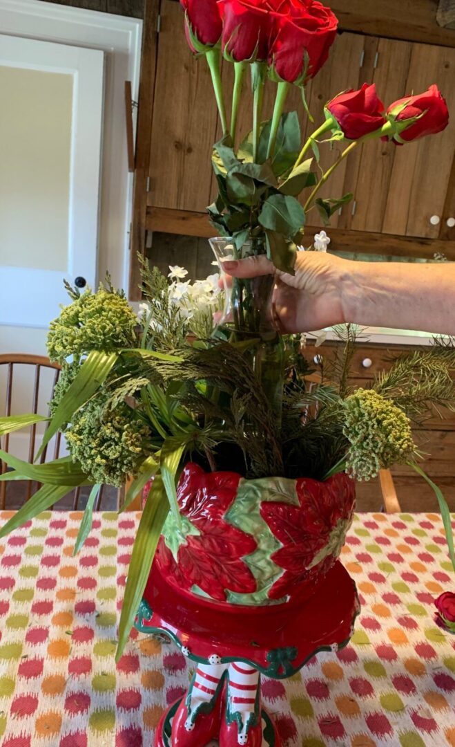 How Vases Enhance The Floral Beauty Of Flower Arrangements