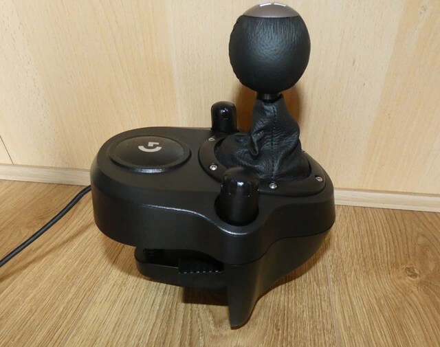 Do You Need A Shifter For Sim Racing? (The Truth) FLOW RACERS