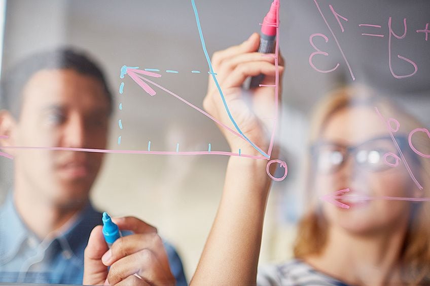 Best Markers for Glass A Guide to Decorative Writing on Glass