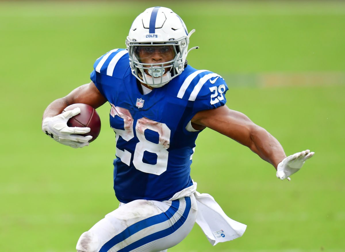 Jonathan Taylor Fantasy Football 2021 Outlook + Stats Buy/Sell His ADP?