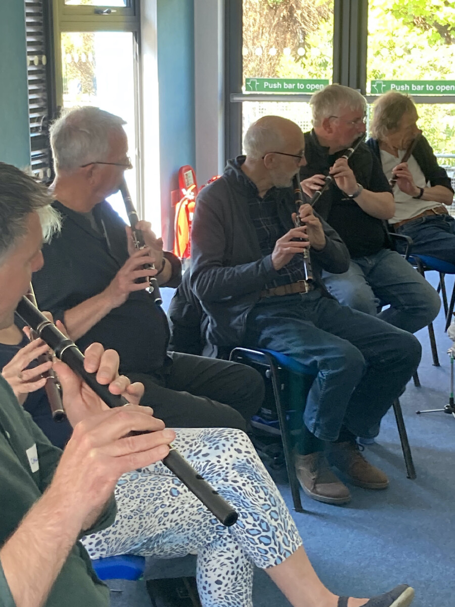 FluteFling Edinburgh 2023 sunshine on Newhaven FluteFling