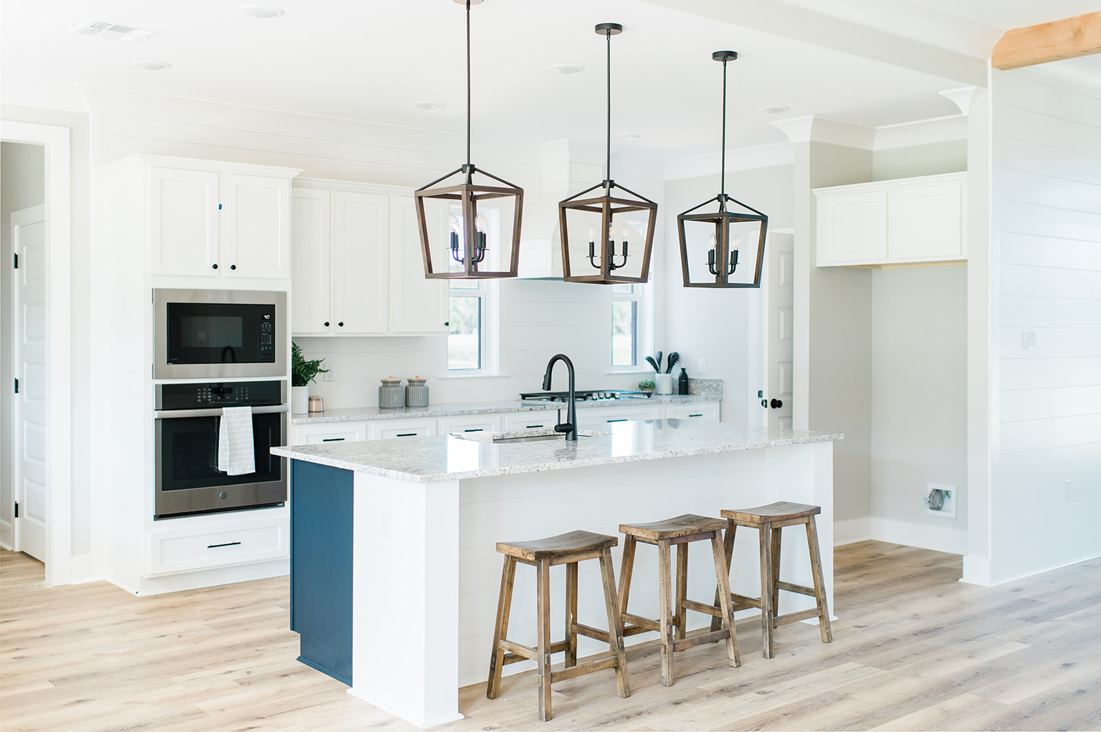 THE ST ARNAUD CUSTOM HOME Cretin Townsend Homes Custom homes built on your property