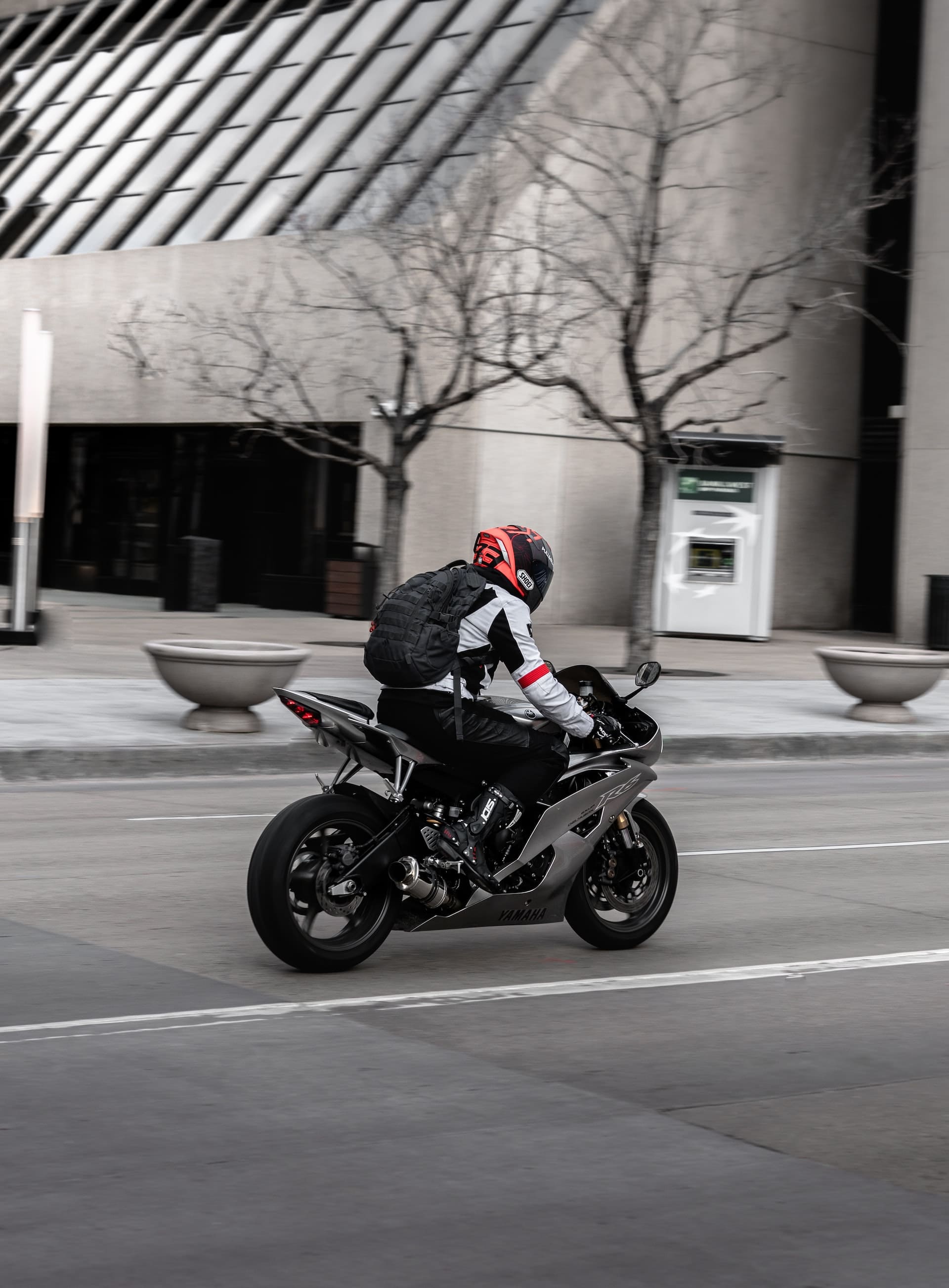 Is Lane splitting legal in Colorado?