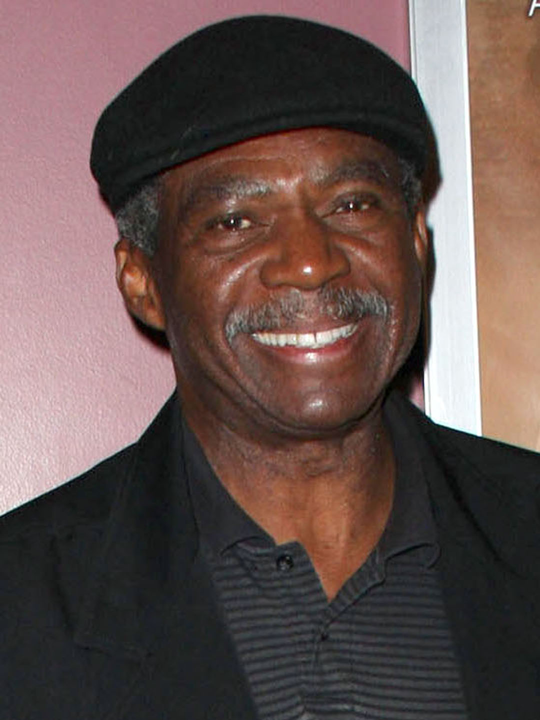 Charlie Robinson Pictures Rotten Tomatoes