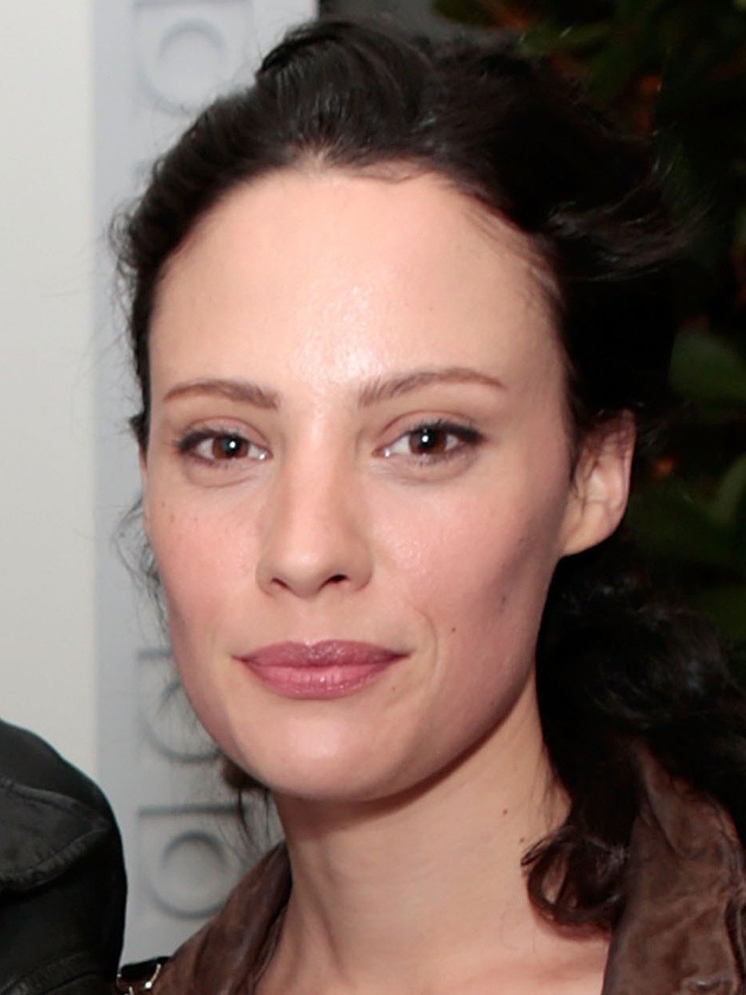 Camille De Pazzis Last Resort