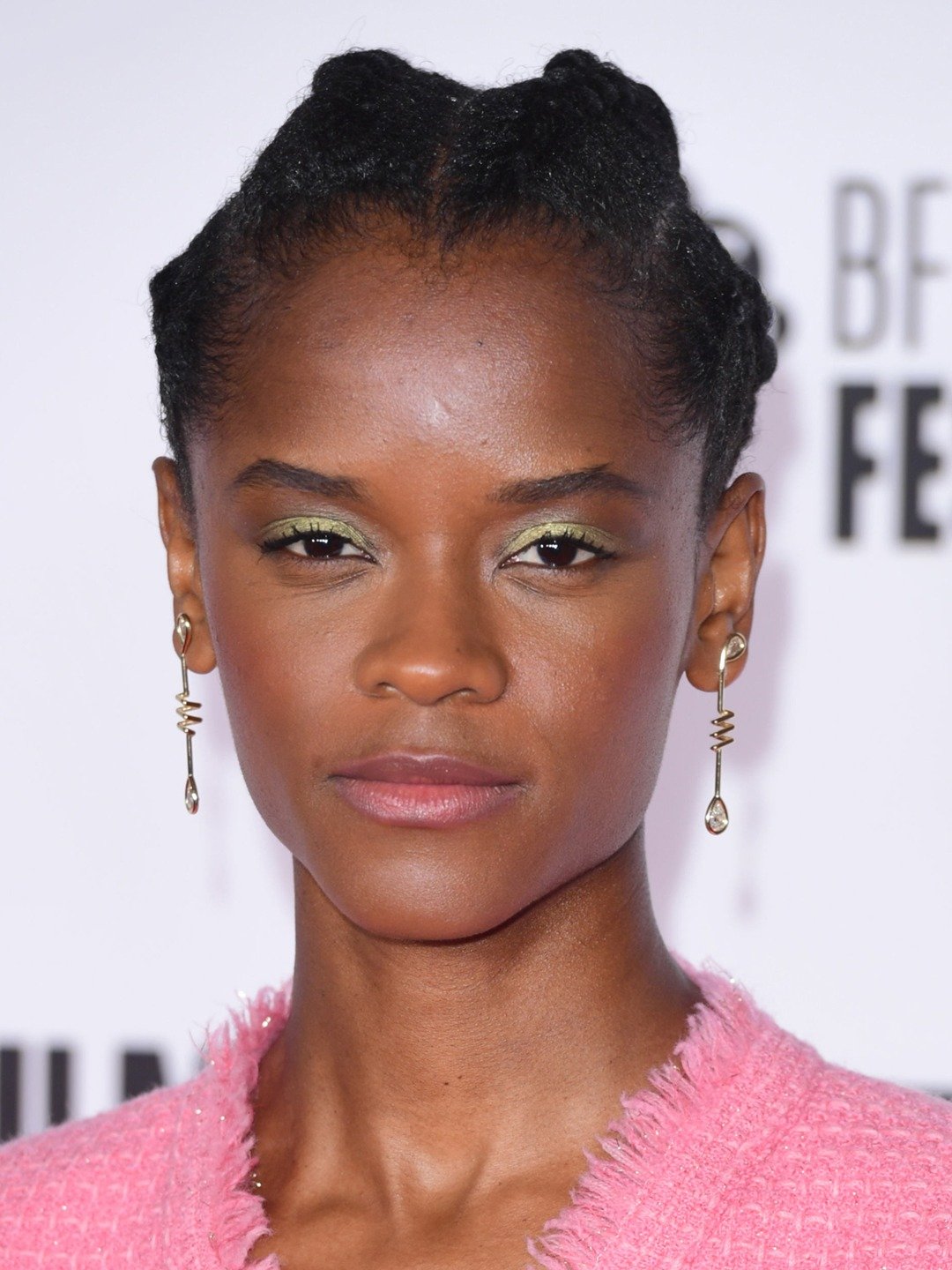 Letitia Wright's Instagram, Twitter & Facebook on IDCrawl
