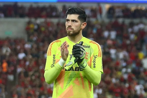 Goleiro do Flamengo defendeu todos os pênaltis batidos no Brasileirão