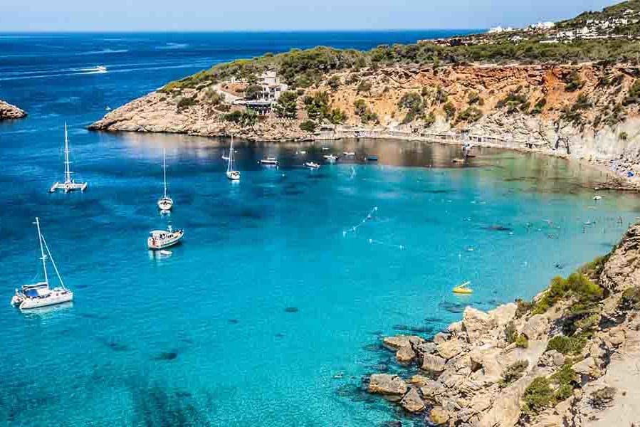 by private jet flight, fly in style to the party island