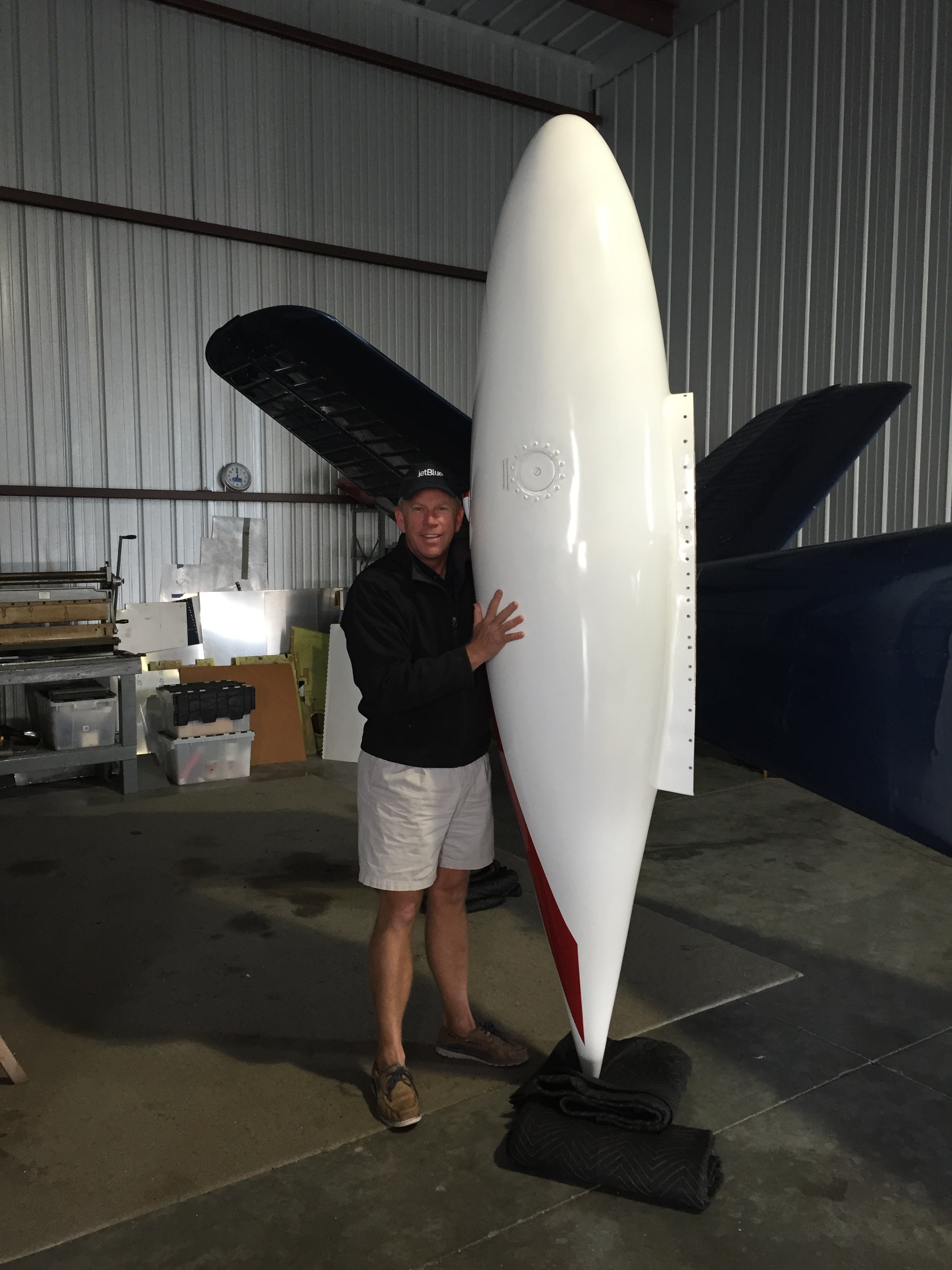 Tip Tanks Fly Blue Horizons