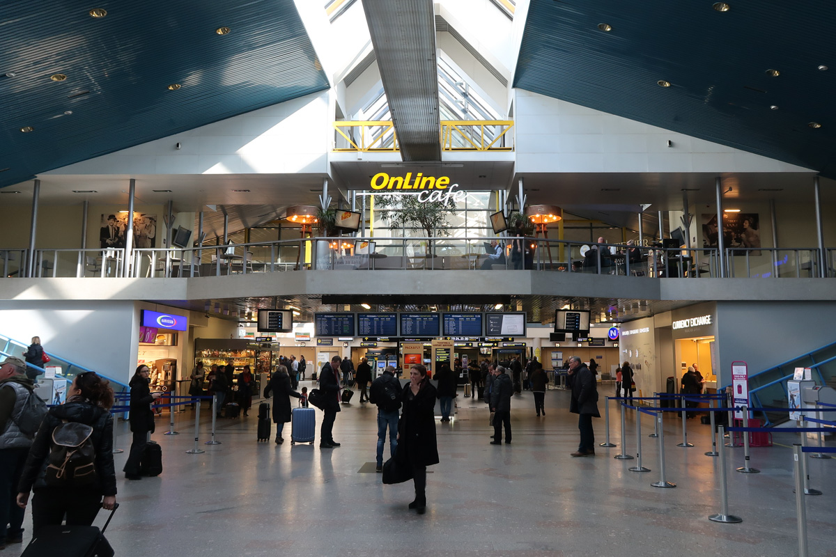 Airport Review Vilnius (VNO), Lithuania