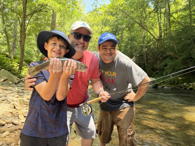 Fly Fishing Guides Cherokee North CARolina, Fly Fishing the Smokies, Trout Fishing Guide Cherokee, 