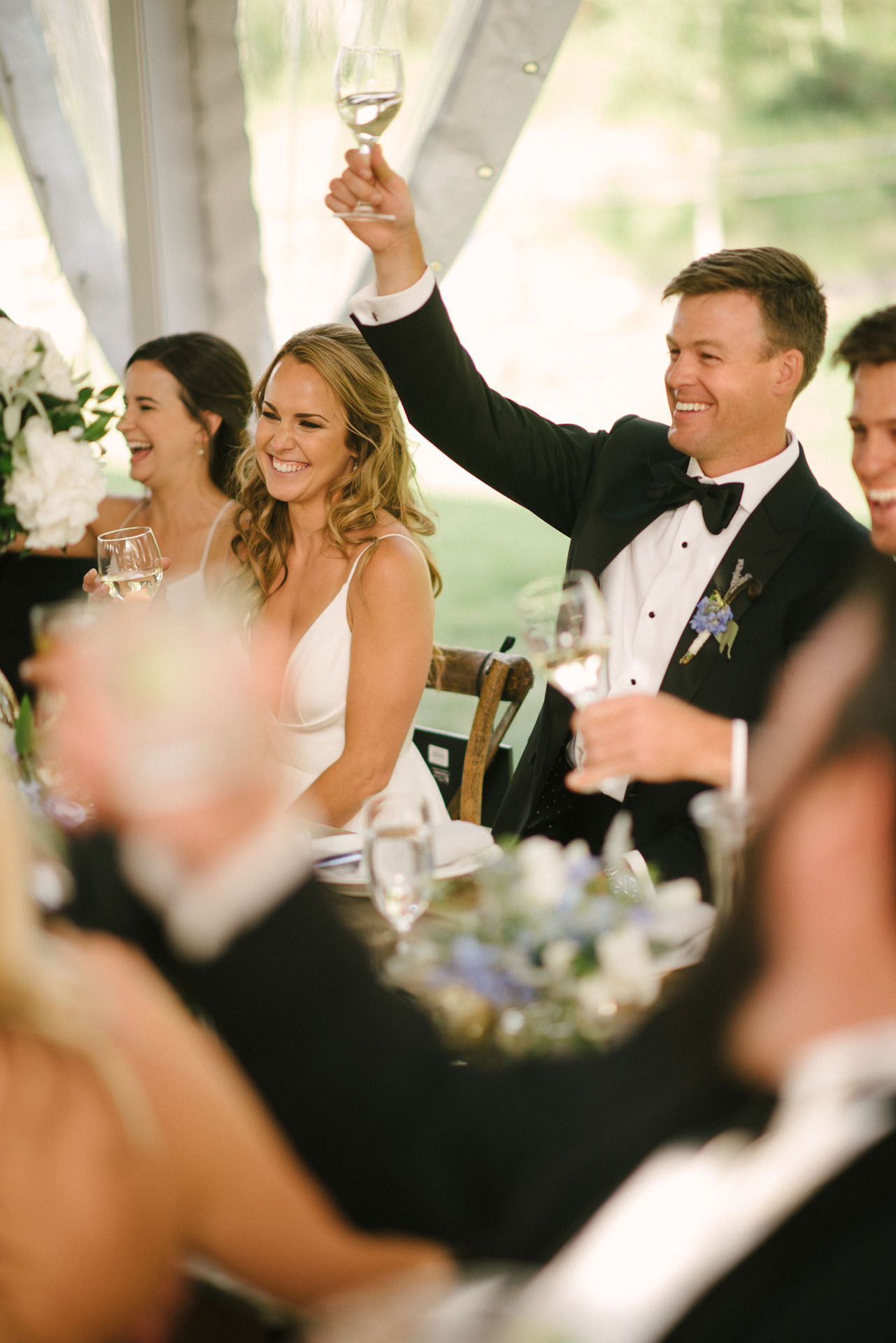 K and W Lux Modern Ranch Wedding Flying Diamond Events