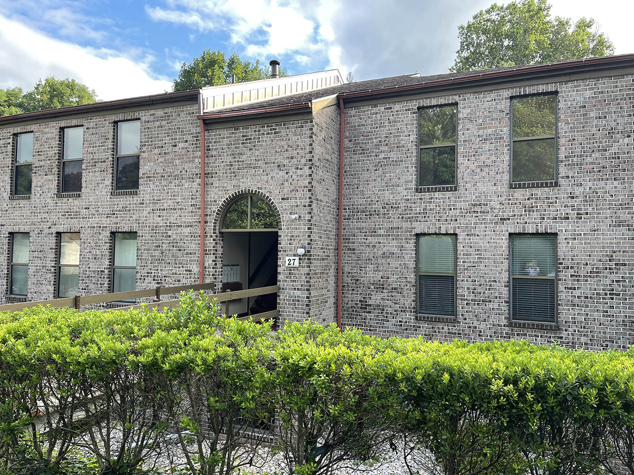 27F Congressional Circle Flying Hills