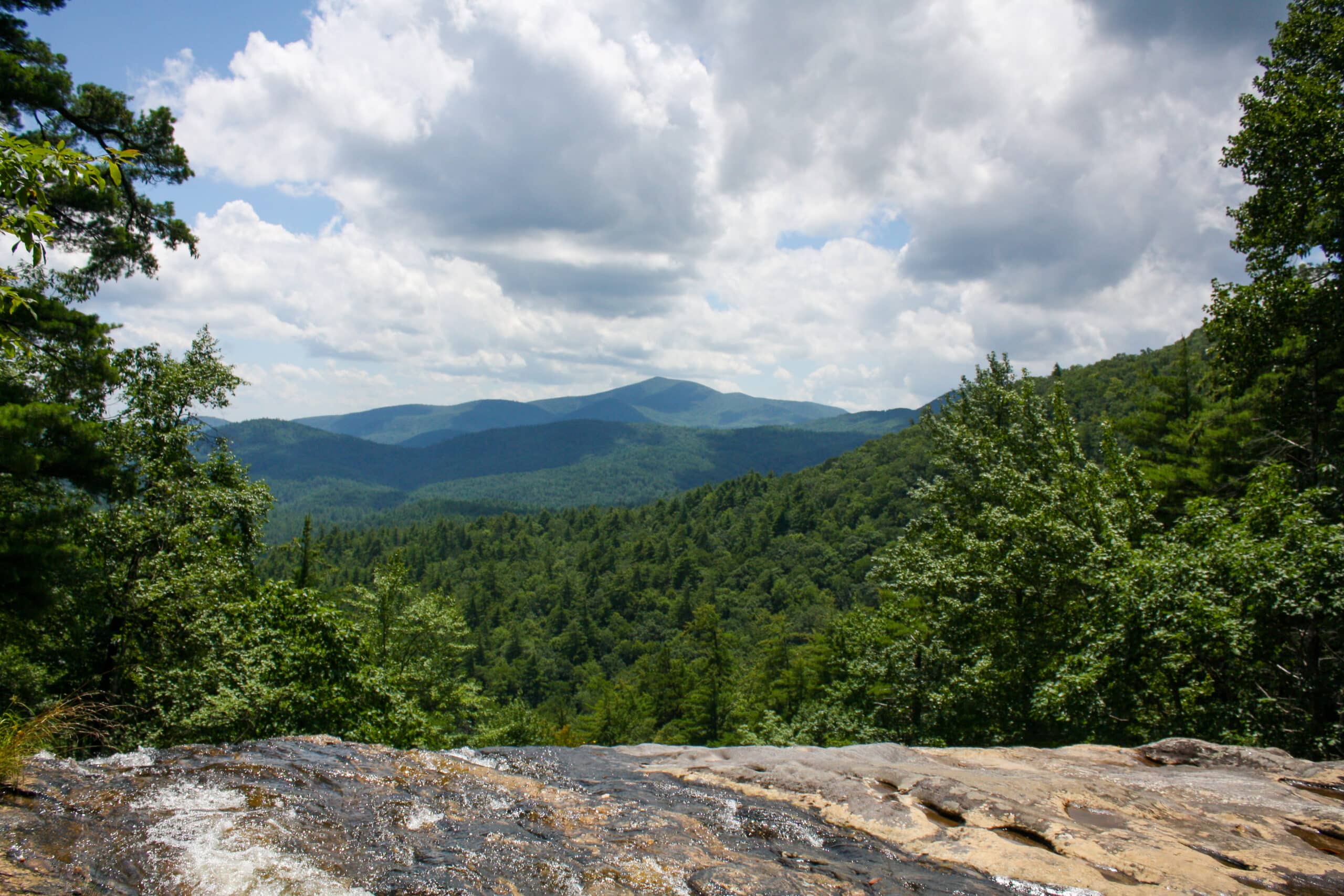 5 Family Friendly Waterfall Hikes in Highlands, North Carolina