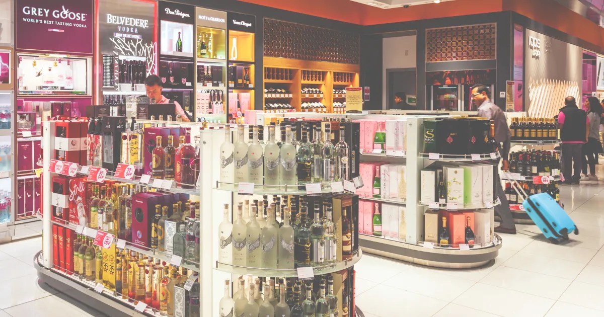 Why Is Airport Food So Expensive? Flying Rate