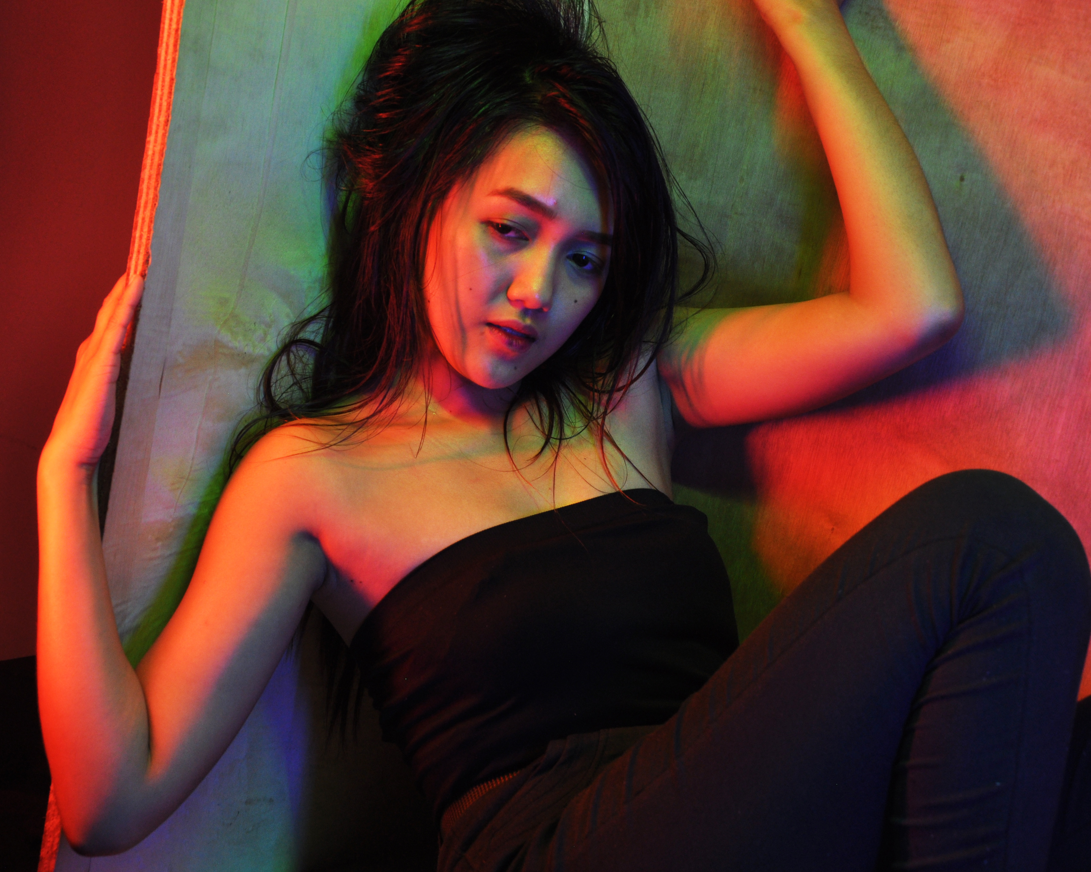 T5 RGB FLUORESCENT LIGHT PHOTOGRAPHY Flying with Mermaids