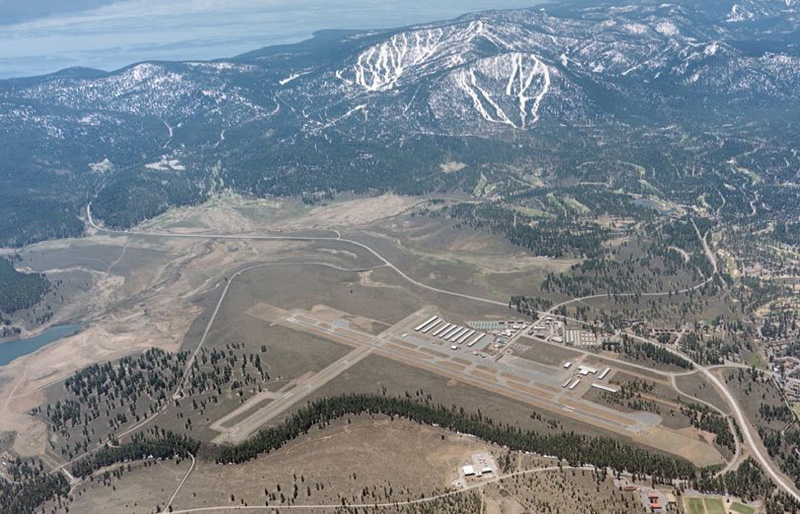 Truckee Tahoe Airport Fly In Vacations